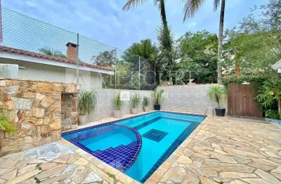 Casa no guarujá, jardim pernambuco, condomínio fechado, 3 quartos, sendo 2 suítes e varanda gourmet  - mercuri imóveis - imobiliária no guarujá