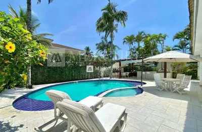 Casa no guarujá, condomínio fechado, enseada, 5 suítes, piscina e churrasqueira- mercuri imóveis - imobiliária no guarujá