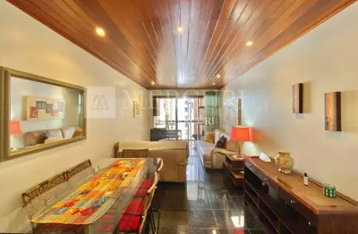 Apartamento no guarujá, pitangueiras, 2 quartos, sendo 1 suíte e sacada com vista parcial - mercuri imóveis - imobiliária no guarujá.