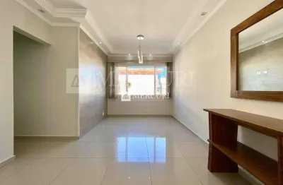 Apartamento no guarujá, enseada,  amplo com 3 quartos e cozinha mobiliada- mercuri imóveis - imobiliária no guarujá