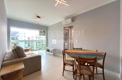 Apartamento no guarujá, enseada, 2 quartos, 1 suíte e sacada - mercuri imóveis - imobiliária no guarujá