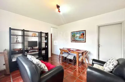 Apartamento no guarujá, enseada, 2 quartos e sala para 2 ambientes - mercuri imóveis - imobiliária no guarujá