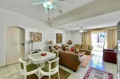 Cobertura duplex no guarujá, pitangueiras, 3 suítes e vista para o mar.