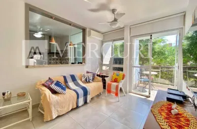 Apartamento no guarujá, enseada, prédio com lazer, 2 quartos