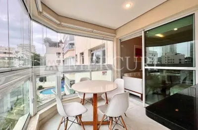 Apartamento no guarujá, na praia da enseada, na região da brunella. com vista mar - mercuri imóveis - imobiliária no guarujá