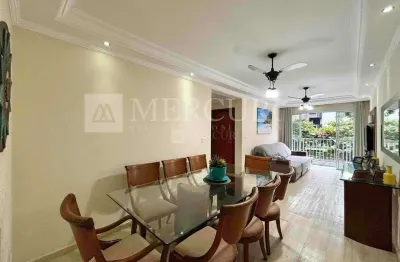 Apartamento no guarujá, enseada, 2 quartos, sala para 2 ambientes e sacada- mercuri imóveis - imobiliária no guarujá