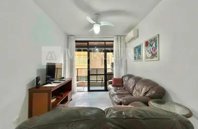 Apartamento no guarujá, enseada, 2 quartos, sendo 1 suíte, sacada e prédio com lazer completo - mercuri imóveis - imobiliária no guarujá