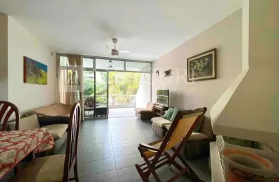 Apartamento no guarujá, enseada, 2 quartos, sala para 2 ambientes e varanda - mercuri imóveis - imobiliária no guarujá