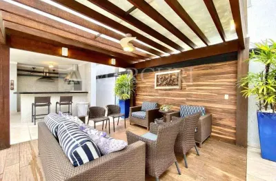 Casa no guarujá, condomínio fechado, jardim acapulco, 3 suítes - mercuri imóveis - imobiliária no guarujá.