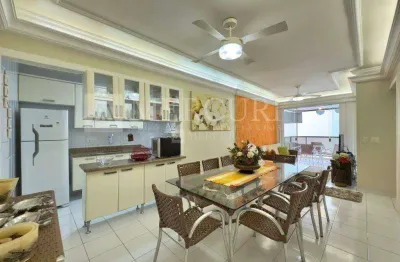 Apartamento no guarujá, enseada, 2 quartos, sendo 1 suíte, varanda e prédio com lazer - mercuri imóveis - imobiliária no guarujá.