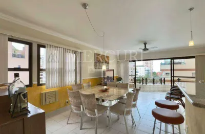 Apartamento no guarujá, enseada, reformado, 3 quartos, sala para 2 ambientes e sacada - mercuri imóveis - imobiliária no guarujá