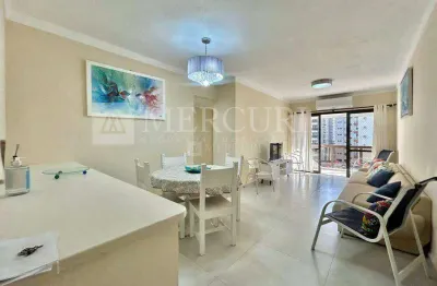 Apartamento no guarujá, pitangueiras, reformado, 3 quartos, sendo 1 suíte e sacada com vista urbana - mercuri imóveis - imobiliária no guarujá