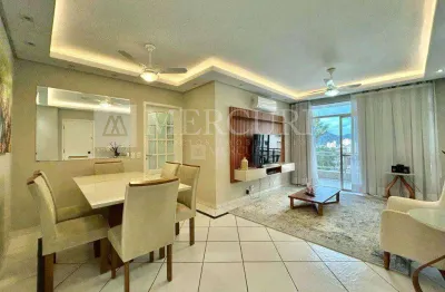 Apartamento no guarujá, pitangueiras, reformado, sacada, 2 quartos - mercuri imóveis - imobiliária no guarujá