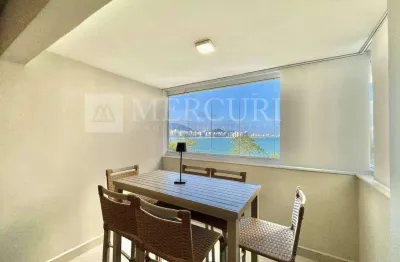 Apartamento no guarujá, astúrias, 2 quartos, sendo 1 suíte e sacada com vista para o mar  - mercuri imóveis - imobiliária no guarujá