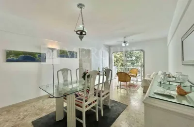 Apartamento no guarujá, pitangueiras, 2 quartos, sendo 1 suíte e sacada - mercuri imóveis - imobiliária no guarujá