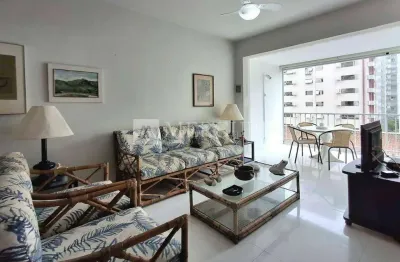 Apartamento no Guarujá, Pitangueiras, 2 Quartos e 1 Reversível, Varanda com Vista e Prédio com Lazer - Mercuri Imóveis - Imobiliária no Guarujá