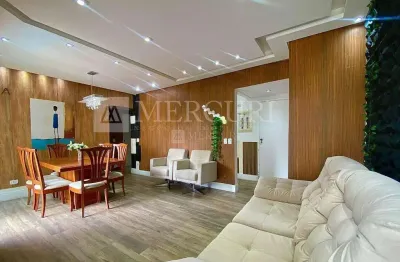 Apartamento no Guarujá, Enseada, 2 Quartos, Sendo 1 Suíte, Sacada e Prédio com Lazer - Mercuri Imóveis - Imobiliária no Guarujá.