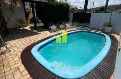 Casa com 4 quartos para alugar na Rua Flamingo, 74, Bombas, Bombinhas