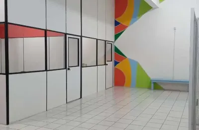 Sala comercial para alugar na Rua General Glicério, 401, Centro, Santo André