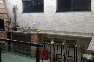 Sobrado com Espaço Gourmet + 3 Dorms no Jardim Marek – Financia!