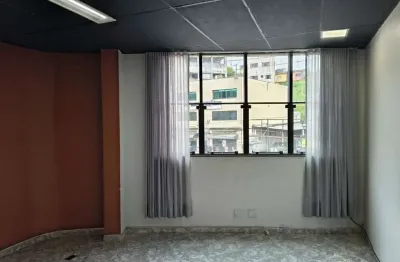 Sala comercial com 2 salas para alugar no Jardim Donini, Diadema 
