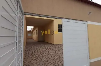 Casa à venda no Balneário Araty, Mongaguá 