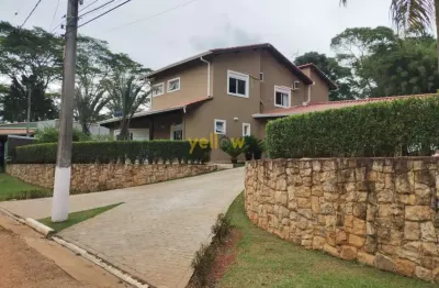 Casa em condomínio fechado em colinas verdes  -  arujá