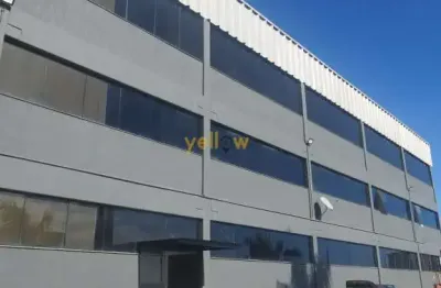 Galpão em taboão - mogi das cruzes: 5.400m², 2 banheiros, venda r$30m e locação r$110k.