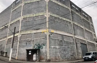 Alugue agora um galpão de 800m² em jardim nascente por r$12.000/mês