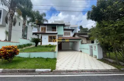 Casa em condomínio fechado em arujá: 4 dormitórios, 1 suíte, 4 banheiros.
