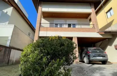Casa em arujazinho iv: 4 dormitórios em condomínio fechado