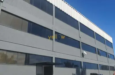 Galpão em taboão - mogi das cruzes: 5.400m², 2 banheiros, venda r$30m e locação r$110k.