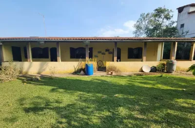 Chácara em pouso alegre - santa isabel: 3 quartos, 2 banheiros, r$ 380 mil