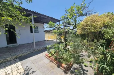 Casas à venda em itaquaquecetuba - 4 dormitórios, 250m²