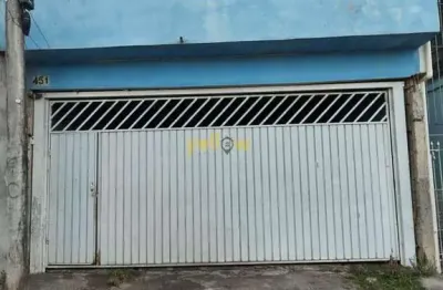Descubra o seu novo lar em um dos bairros mais tranquilos de arujá! esta encantadora casa, situada no parque rodrigo barreto, oferece o equilíbrio perfeito entre conforto e praticidade. com 3 dormitór