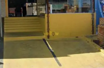 Salão para locação em arujá - parque rodrigo barreto