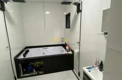 Casa à venda em arujá: 2 dormitórios e 2 suítes por r$550 mil
