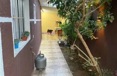 Casa à venda em parque residencial marengo - 2 dormitórios