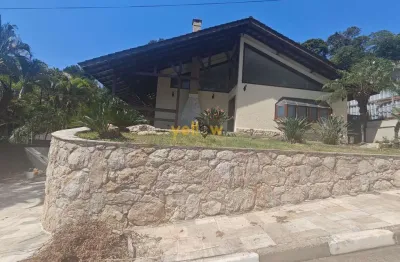 Casa em arujázinho iv: 3 dorms, 2 suítes, 330m² por r$2,5m