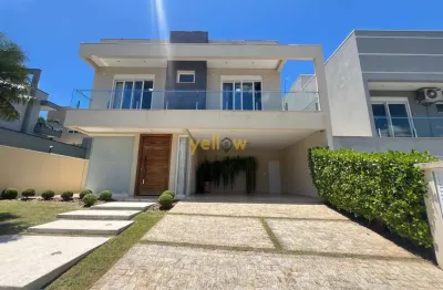 Casa luxuosa em arujá: 4 suítes em condomínio fechado