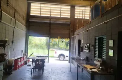 Imóvel amplo em parque são pedro: 840m² para  locação por r$15.000