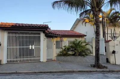 Casa à venda e locação para fins comerciais em center ville arujá, 3 dorms, 250m²