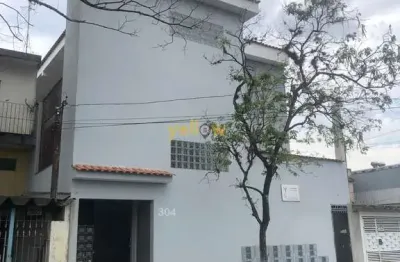 Prédio residencial com 24 studios alugados com 8.5% de rentabilidade.