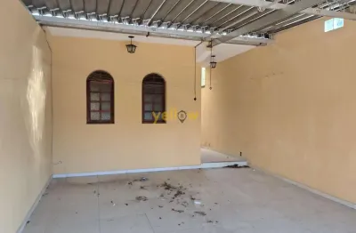 Casa com 3 quartos para alugar no Jordanópolis, Arujá 