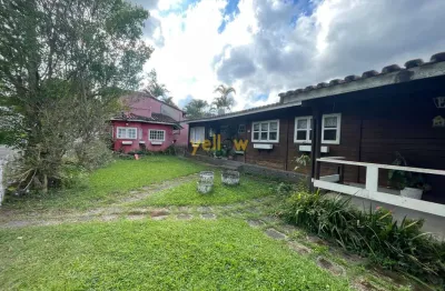 Alugue uma casa em condomínio fechado em arujá com 250m², 4 dormitórios, 1 suíte e 2 banheiros por r$7.000/mês. confira agora!