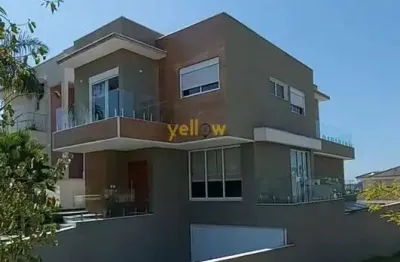 Casa de luxo em condomínio fechado em mogi das cruzes - 4 quartos, 3 suítes, 6 banheiros e 350m² por r$ 2,6 milhões para venda e locação