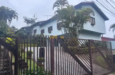 Casa em condomínio fechado em arujazinho iii, arujá – 3 suítes