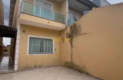 Casa com 3 quartos para alugar no Arujamérica, Arujá 