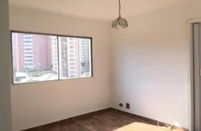Apartamento para Locação em São Paulo, Aclimação, 1 dormitório, 1 banheiro, 1 vaga