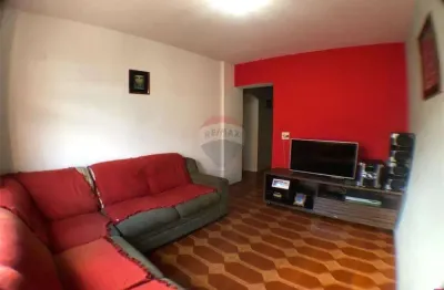 Apartamento à Venda na Vila Penteado, Zona Norte de São Paulo com 3 Dormitórios, 1 Vaga e 60m²